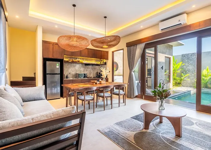 Taman Dharmawangsa - 3br Luxury Private Pool In فيلة