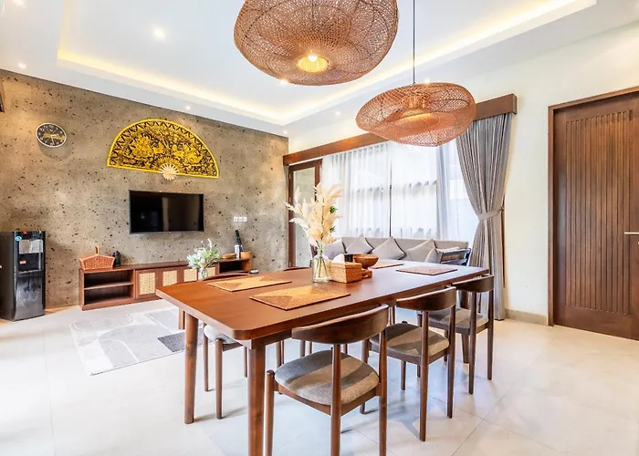 Taman Dharmawangsa - 3br Luxury Private Pool In فيلة نوسا دوا